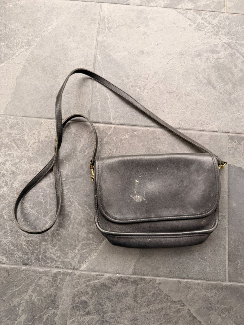 vintage leather black coach bag crossbody